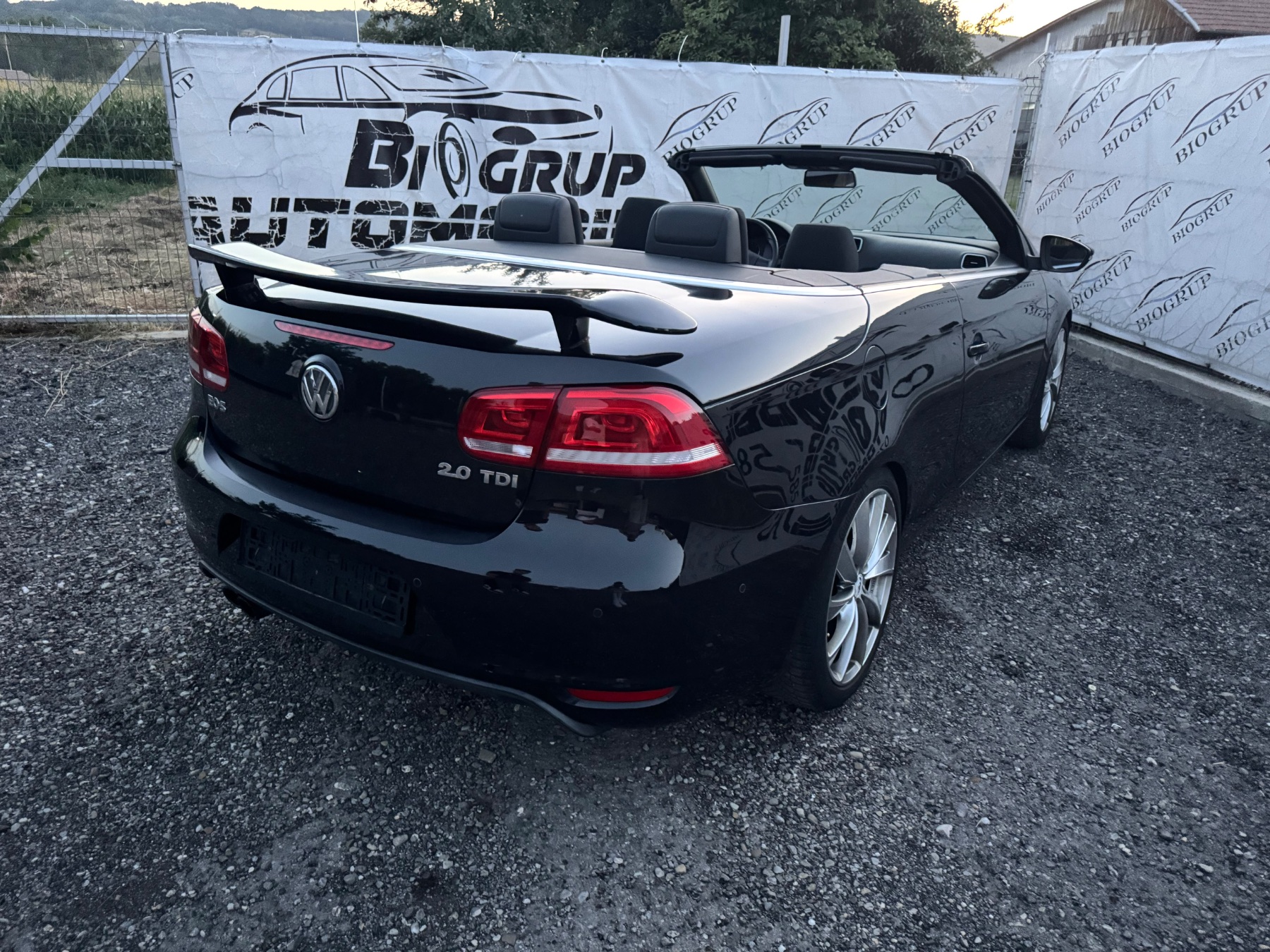 Volkswagen Eos 2.0TDI, poza 17 din 25